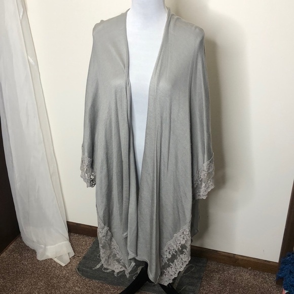 LC Lauren Conrad Sweaters - Lauren Conrad women’s long light grey Lacy shal cardigan​